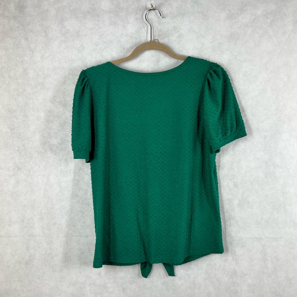 W5 Green Top - Picture 2 of 7